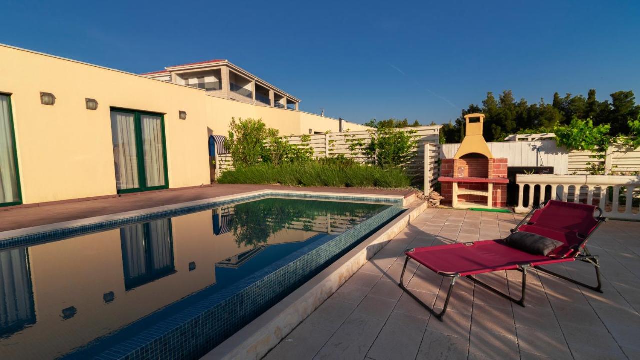 Sea Cats' Villas Sutivan Esterno foto